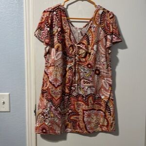 Women’s XL Cato multicolored peach, orange and brown top.